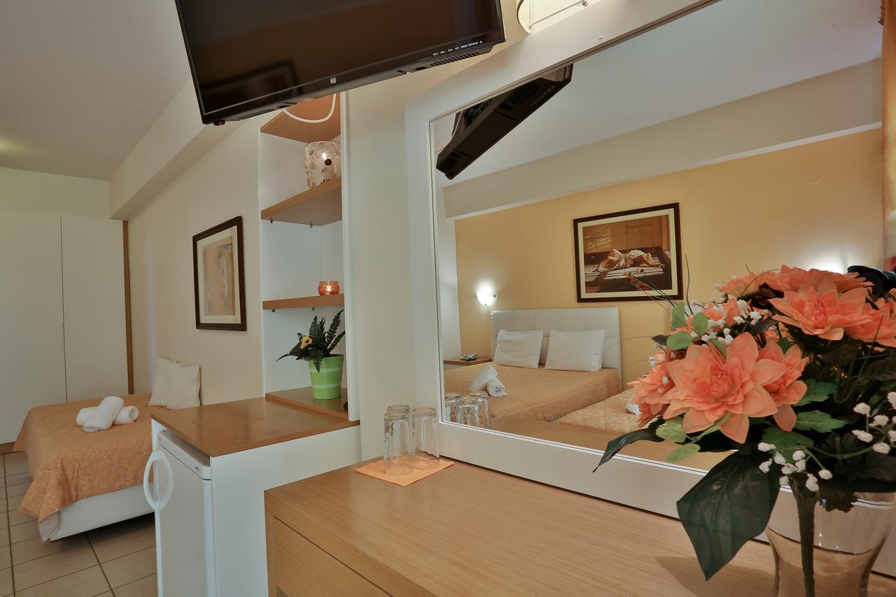 Hotel Ilion Paralia Katerinis Exterior photo